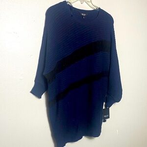 Simply Vera Vera Wang Men's Navy and Black Crewneck Sweater loose style